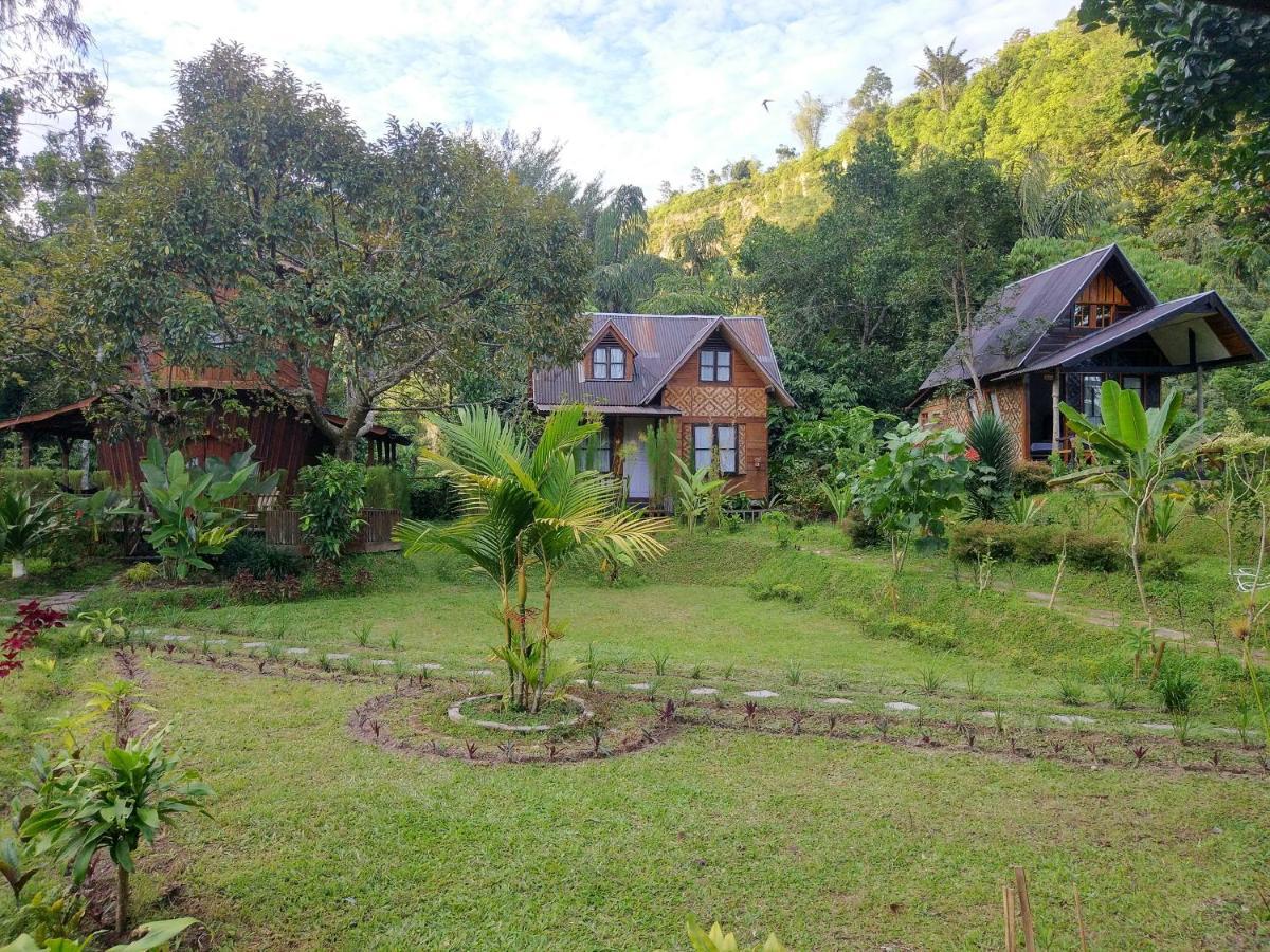 Canyon Jungle Stay Bukittinggi Exteriör bild