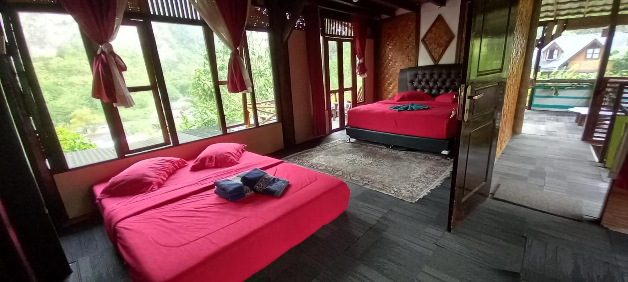 Canyon Jungle Stay Bukittinggi Rum bild